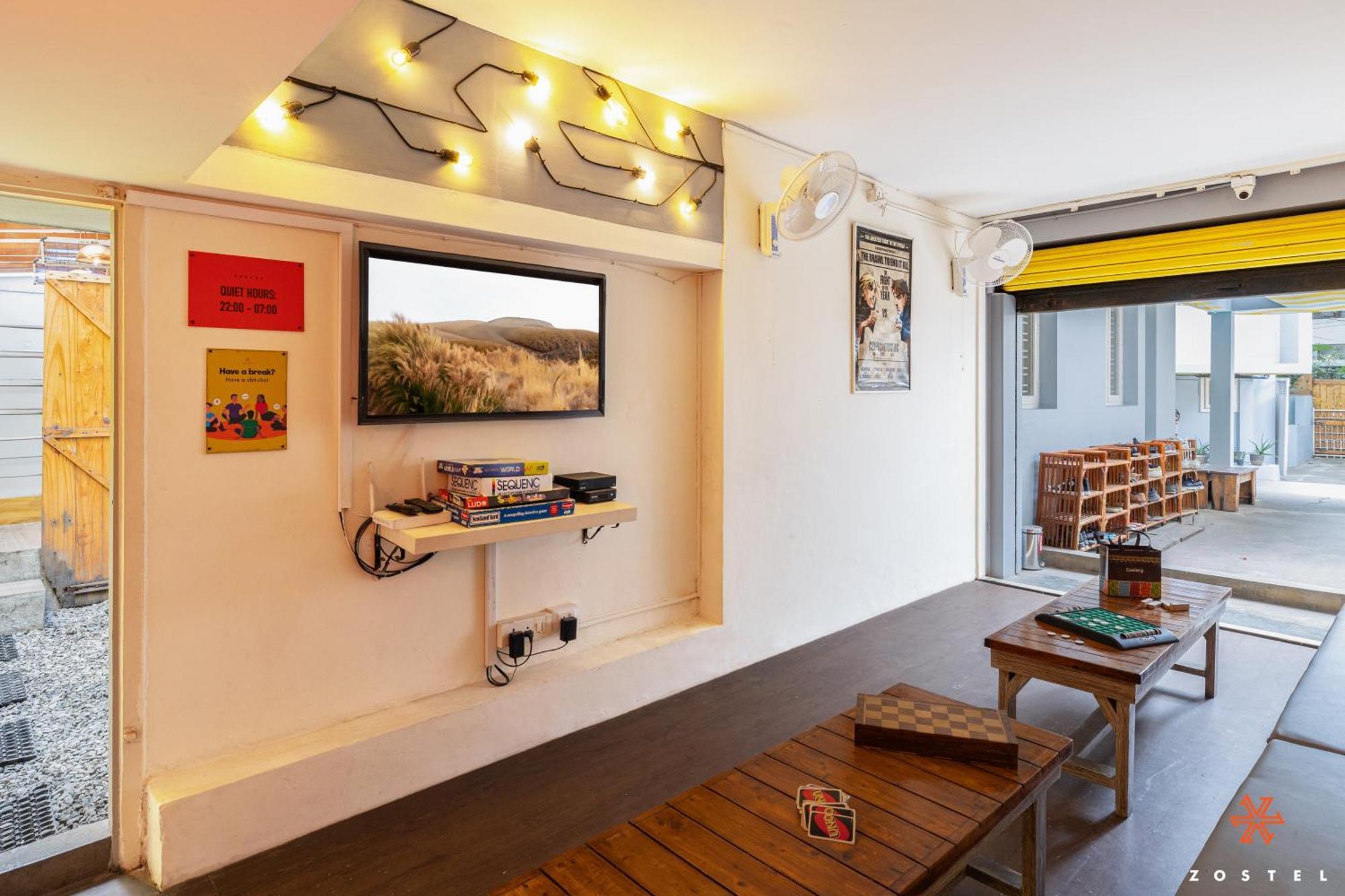 Zostel Bangalore- Indiranagar Екстер'єр фото