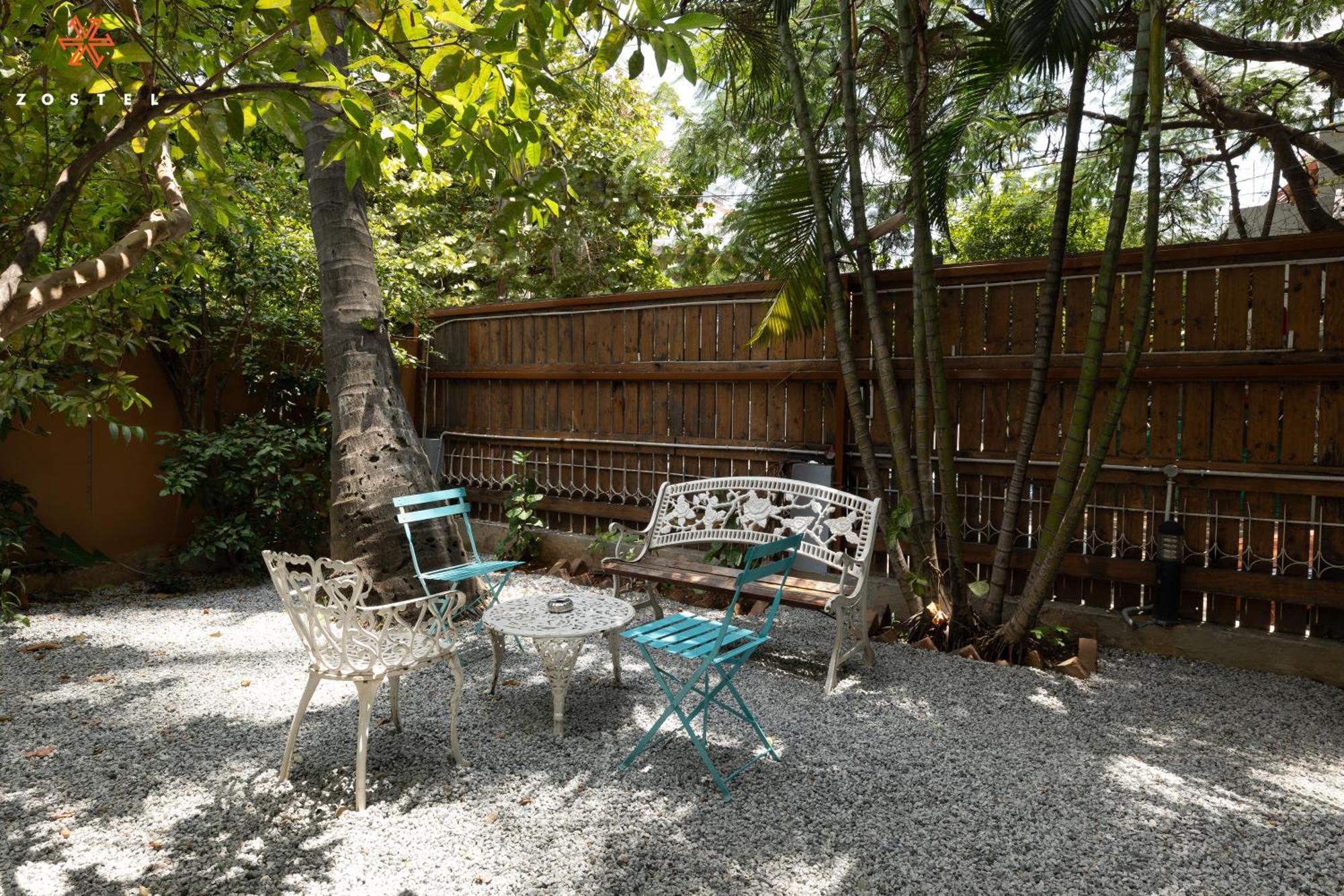 Zostel Bangalore- Indiranagar Екстер'єр фото