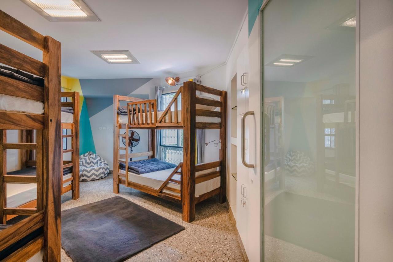 Zostel Bangalore- Indiranagar Екстер'єр фото